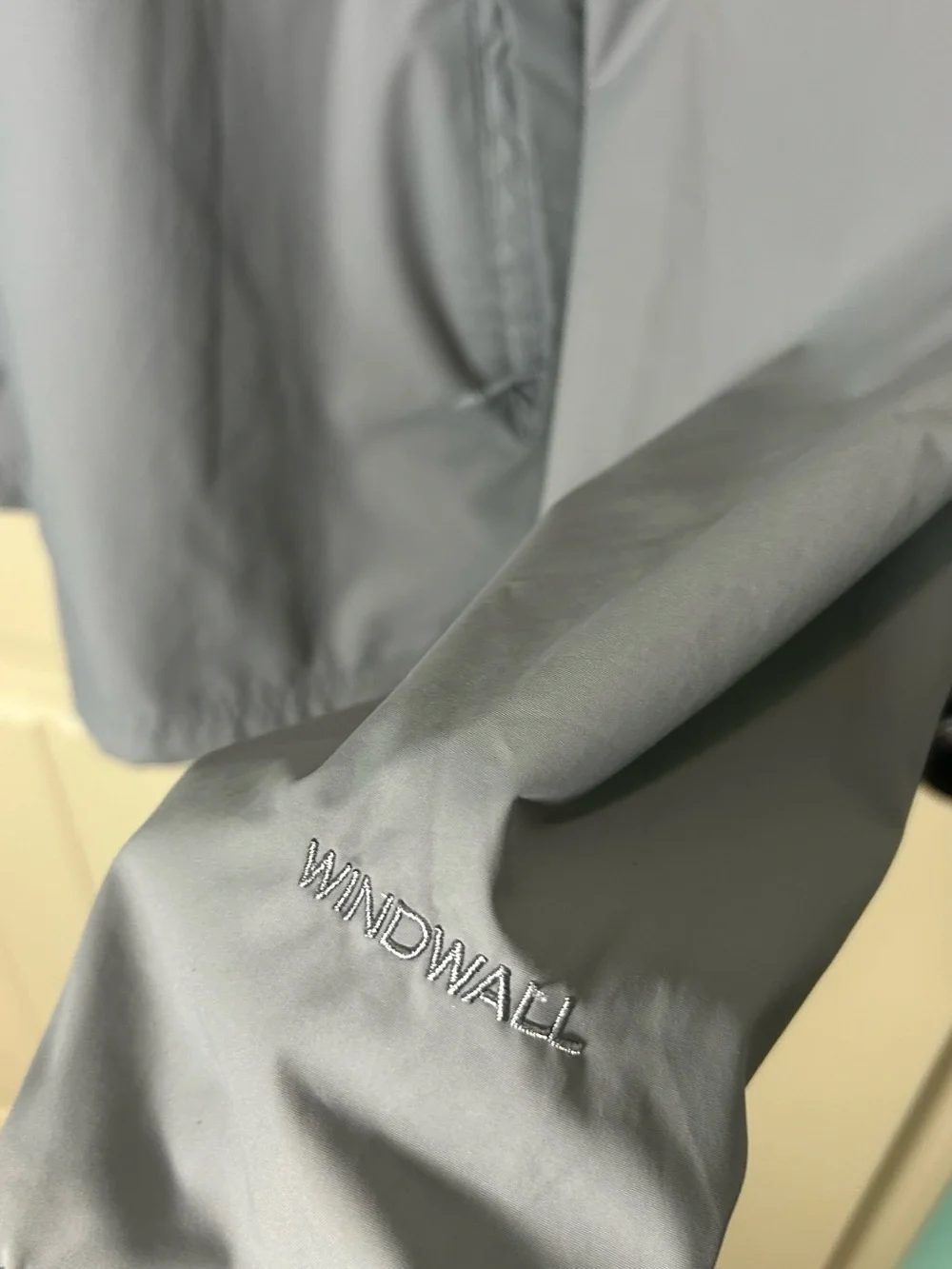 The North Face Limited Edition Coaches Jacket Snap Gray White Windwall Sz M